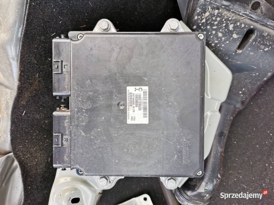 Wtryskiwacze Wtryskiwacz mitsubishi Colt 11 13