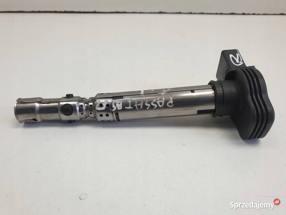 VW Passat B5 FL 20 B CEWKA ZAPŁONOWA 0040102043 Chełm