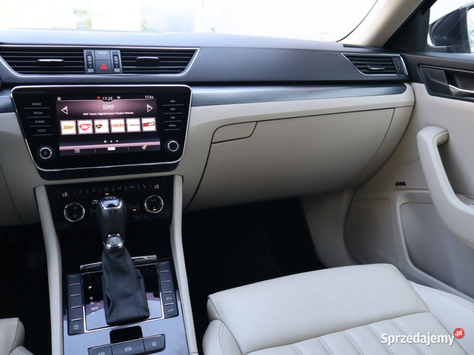 Skoda Superb 15 TSI isofix Piaseczno sprzedam