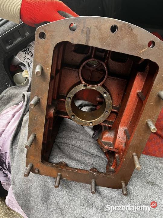 Stopy wału do Ursusa C 325 C 330 C 328 C 360 Parczew