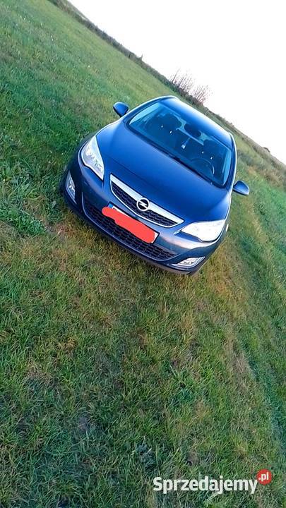 Opel astra j 14 turbo Sports tourer ABS Makowlany