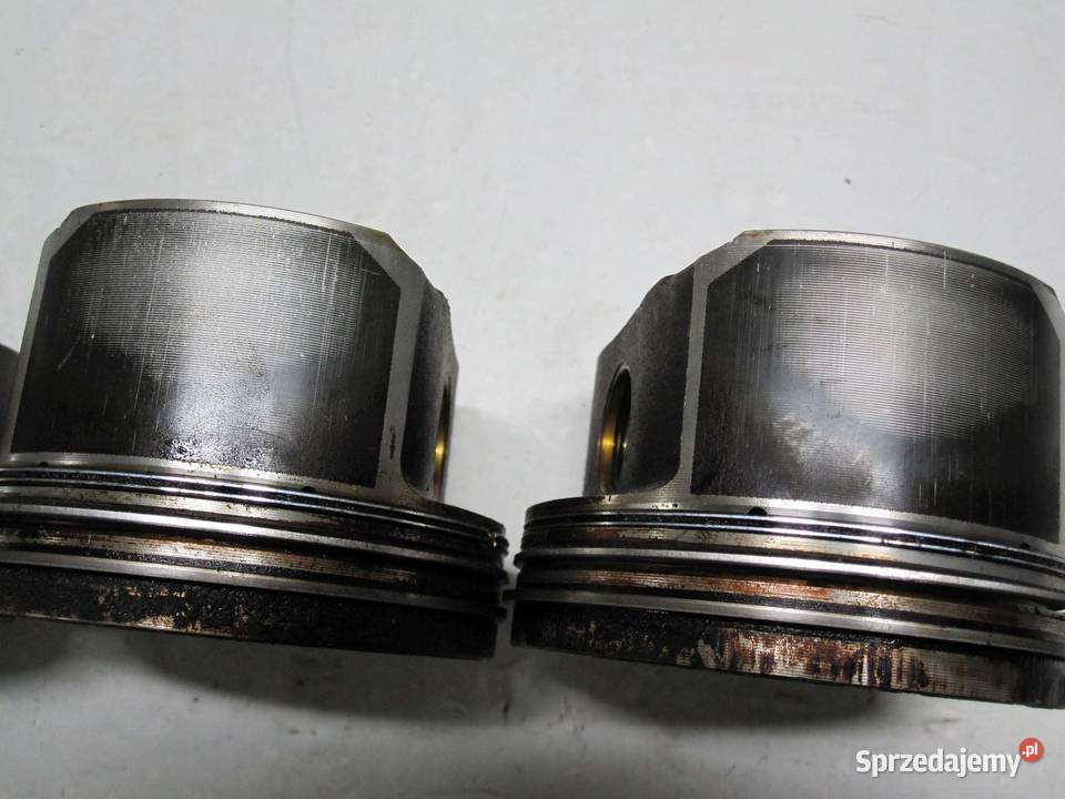Audi TT 18 T 04r ARY 180 4x4 81P32 81P32 TŁOK sprzedam