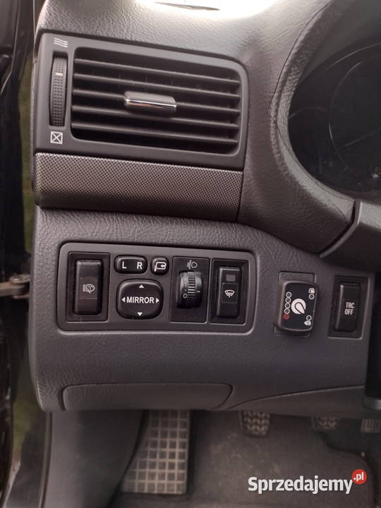 Toyota Avensis kombi 2005 Avensis mazowieckie Zbuczyn