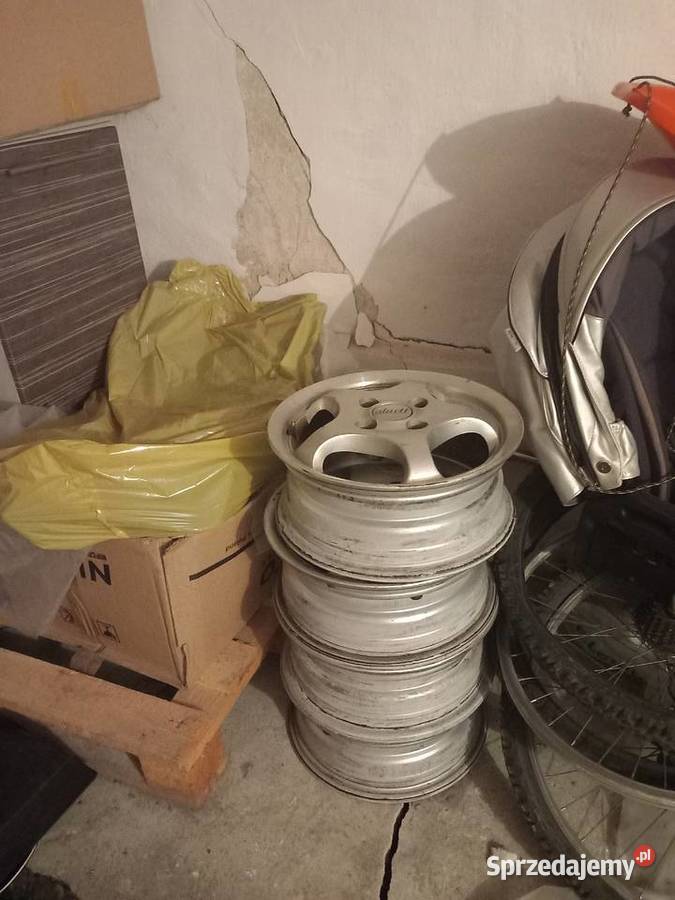 Sprzedam Nissan (oryginalne) śląskie sprzedam