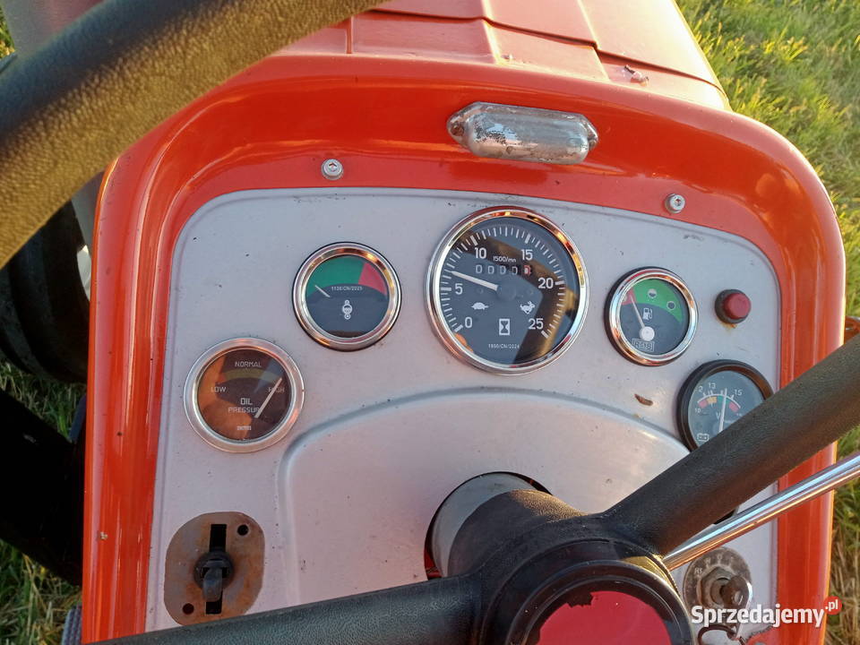 Massey Ferguson 165 silnik Perkins ad 4203 Rok produkcji 1985 Wiślica