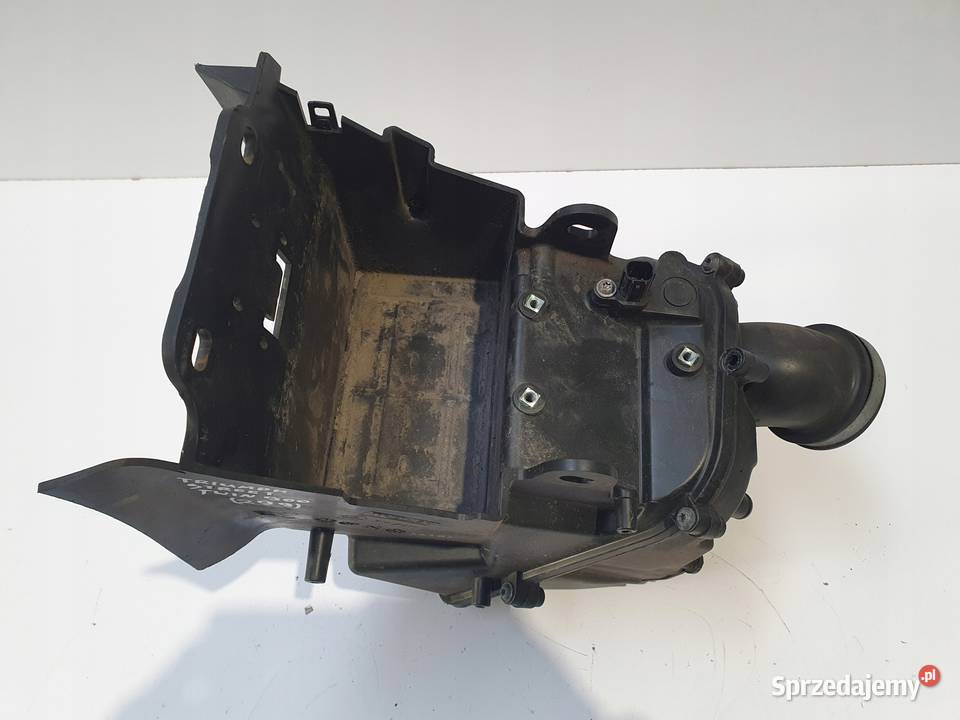 OBUDOWA FILTRA POWIETRZA Triumph Street Twin 900 Obudowy filtrów