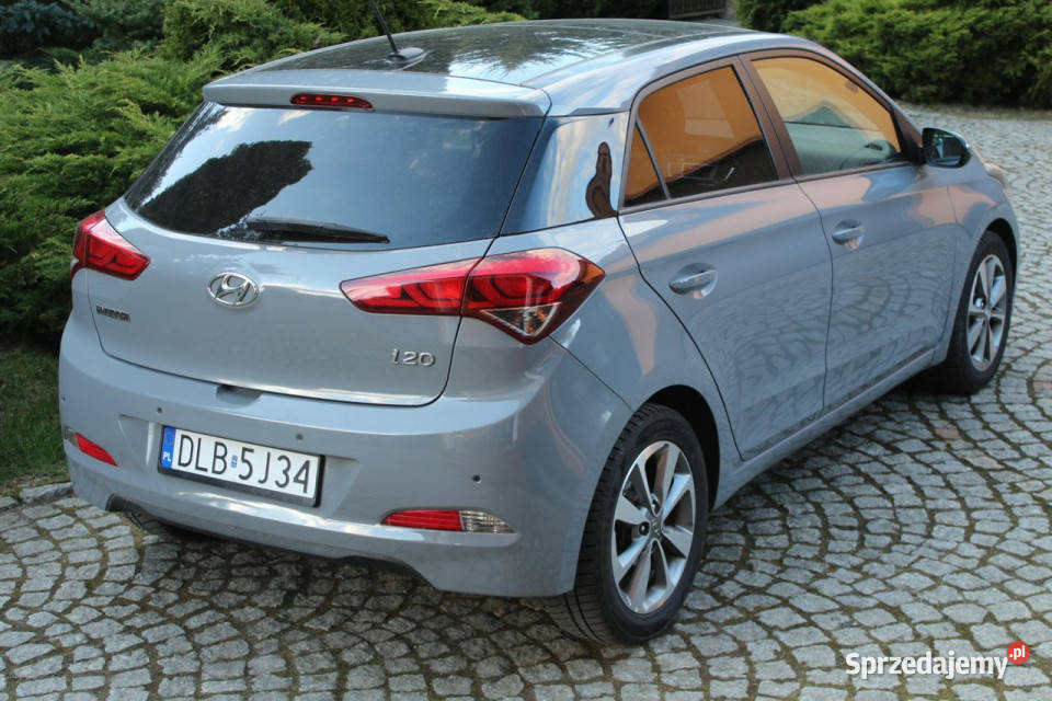 Hyundai i20 Benzyna Bogate Wyposażenie Lubań sprzedam