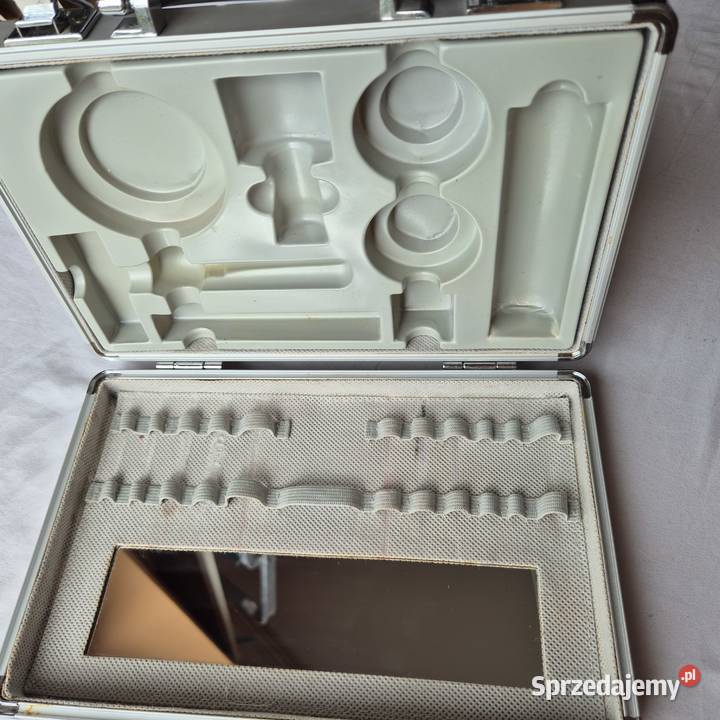 Kuferek kosmetyczny na pędzle i kosmetyki małopolskie Brzesko