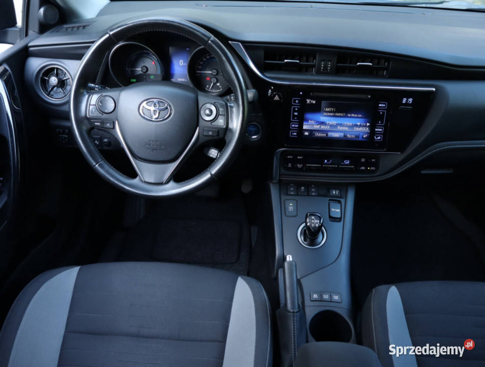 Toyota Auris Hybrid podgrzewane fotele Piaseczno