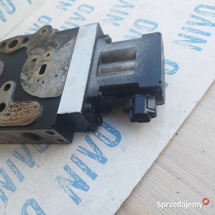 Sekcja zaworu hydraulicznego 47434186 cnh case