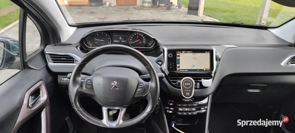 Peugeot 2008 16 BlueHDI Led Navi zadbany relingi dachowe podkarpackie Rzeszów sprzedam