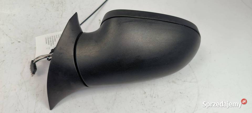 LUSTERKO LEWE MERCEDES BENZ A 140 osobowe Lipno