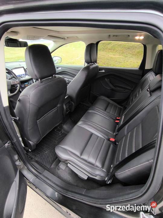 Ford Escape Kga 20 benzyna 4x4 Titanium 2019 automatyczna Kraśnik