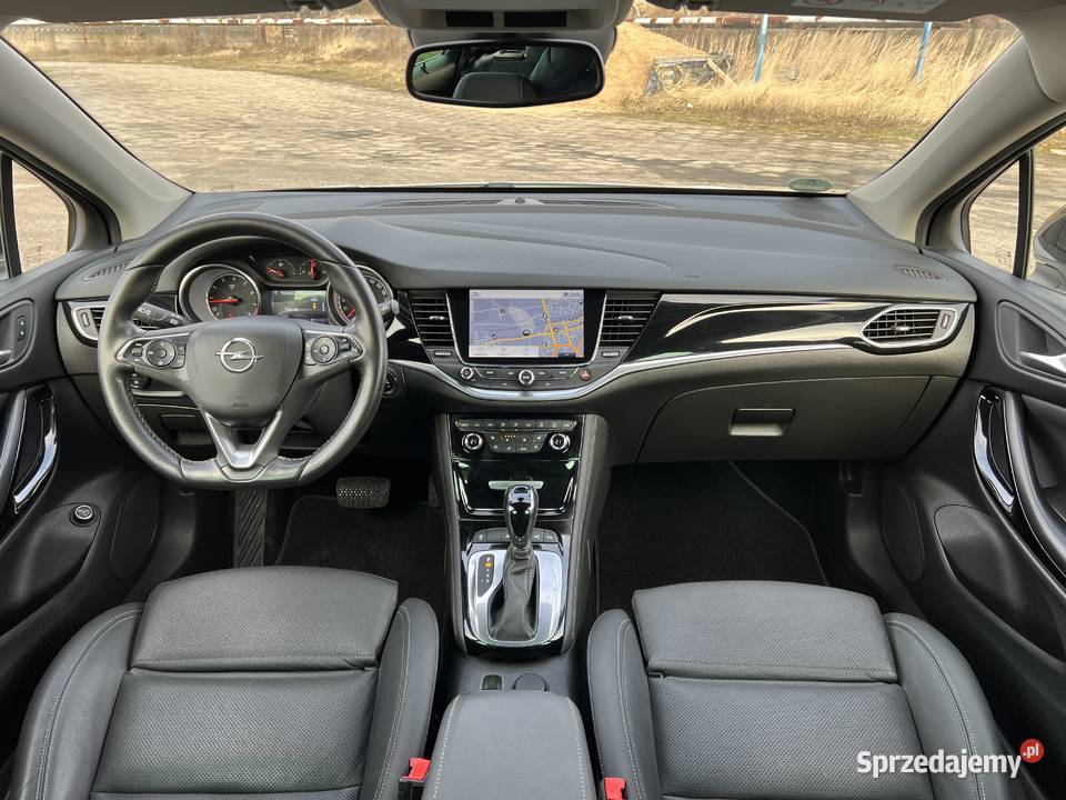 Opel Astra 14 BENZYNA Klimatronik Navi Ledy immobilizer Konin