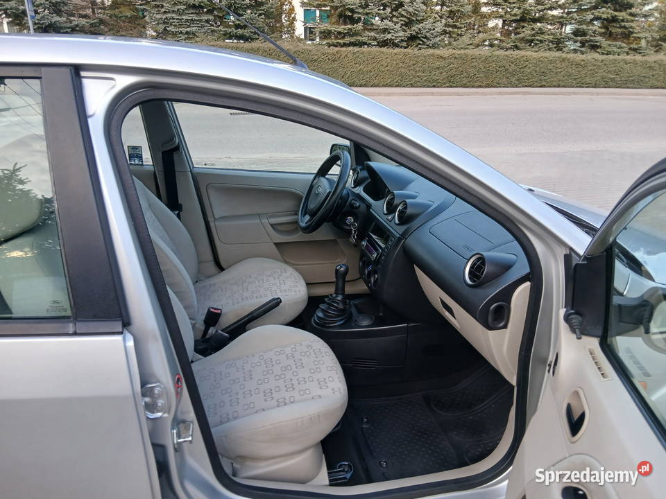 Ford Fiesta 125 benzyna Polski salon 1300cm3 podlaskie Ciechanowiec