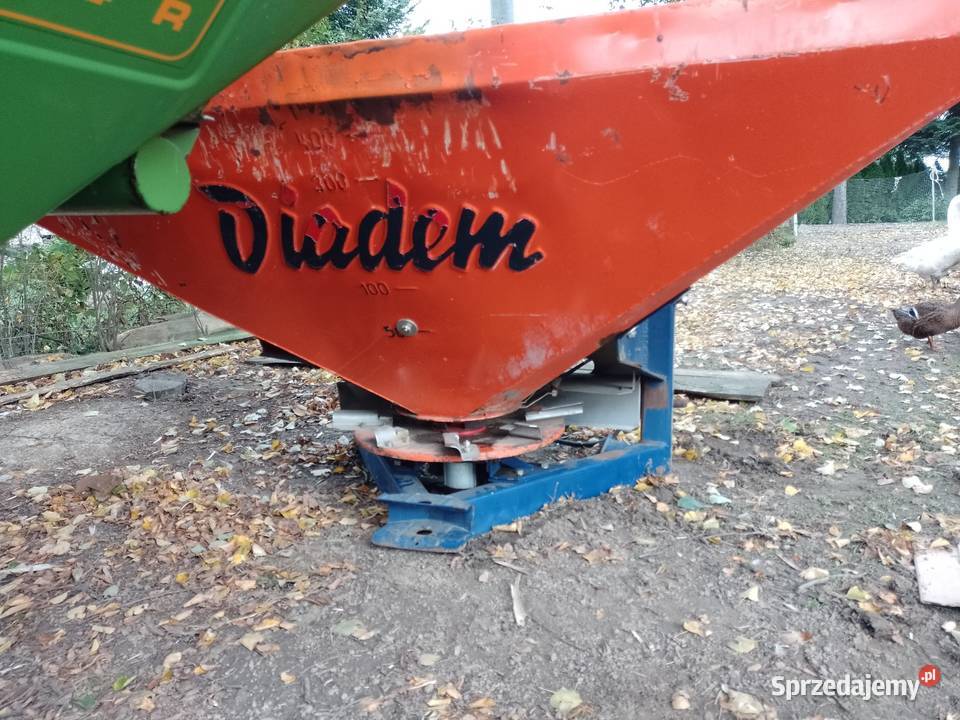 Rozsiewacz 600l diadem Jastrzębia