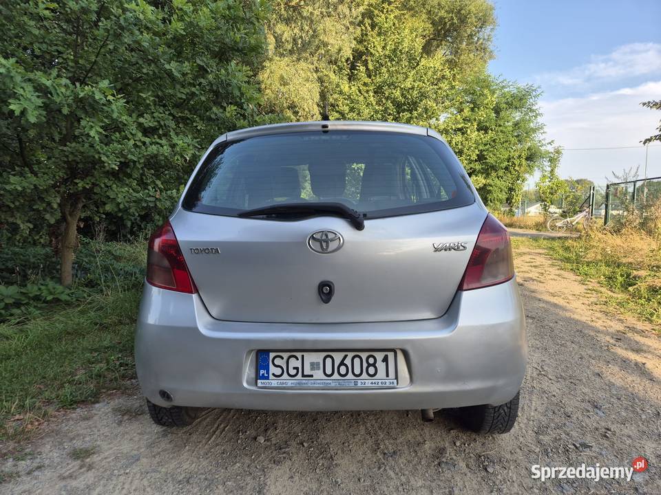 Toyota Yaris 13 Rok produkcji 2008 Samochody osobowe Rzeszów