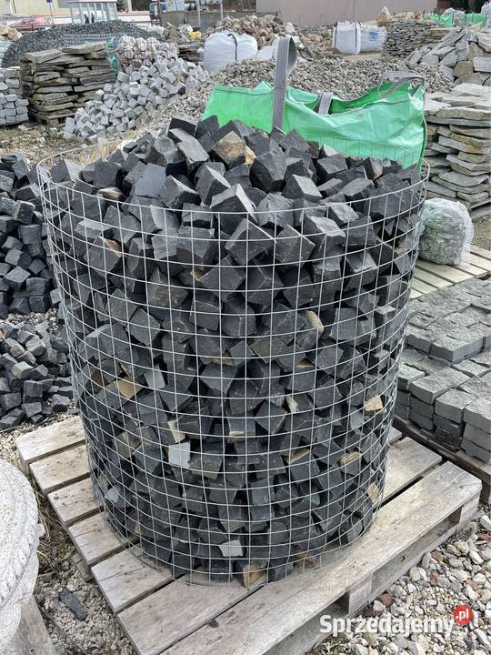 KOSTKA BAZALTOWA CZARNA Czarny Granit Szwed