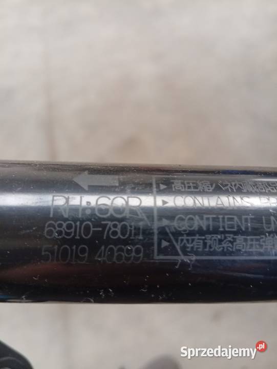 Siłownik klapy bagażnika Lexus Toyota Warszawa