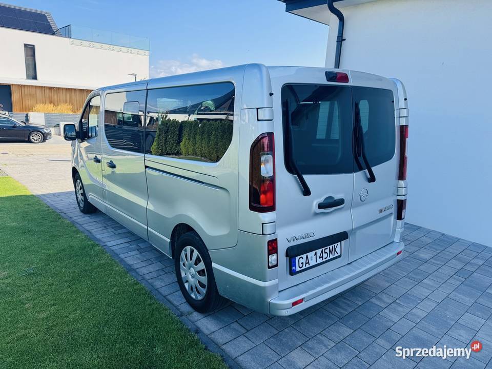 Opel Vivaro Salon 9 osobowy Kamera gniazdo SD pomorskie Gdynia sprzedam