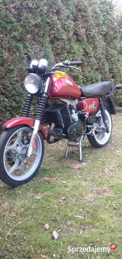 Mz etz 251 z 1998r sprawny sprowadzony Rok produkcji 1998 świętokrzyskie Skarżysko-Kamienna