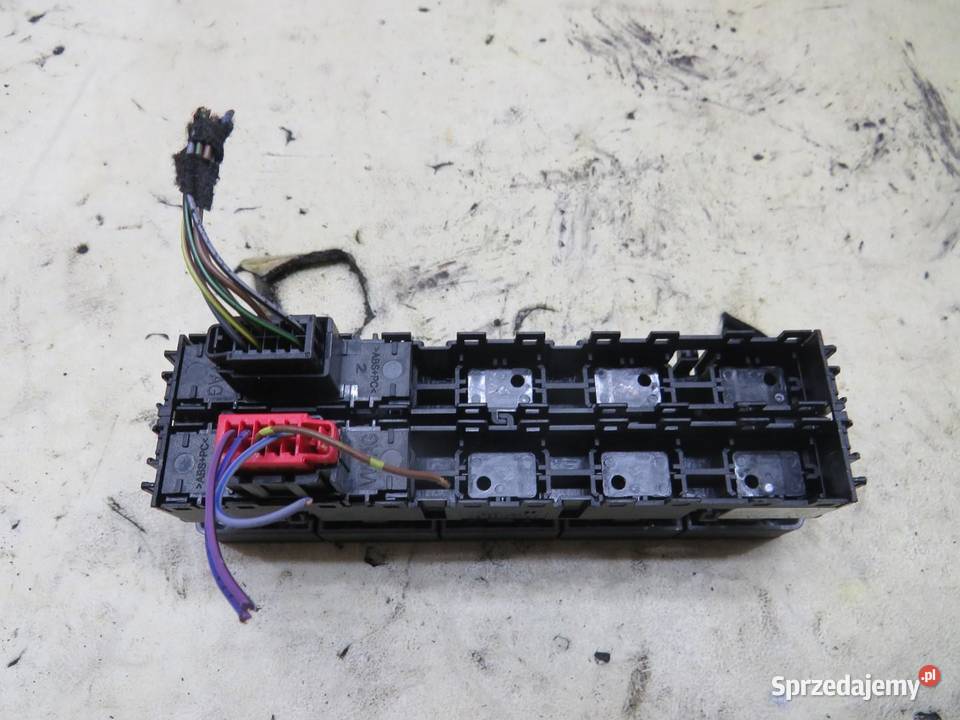 PANEL PRZEŁĄCZNIK OCTAVIA III 3 sprzedam