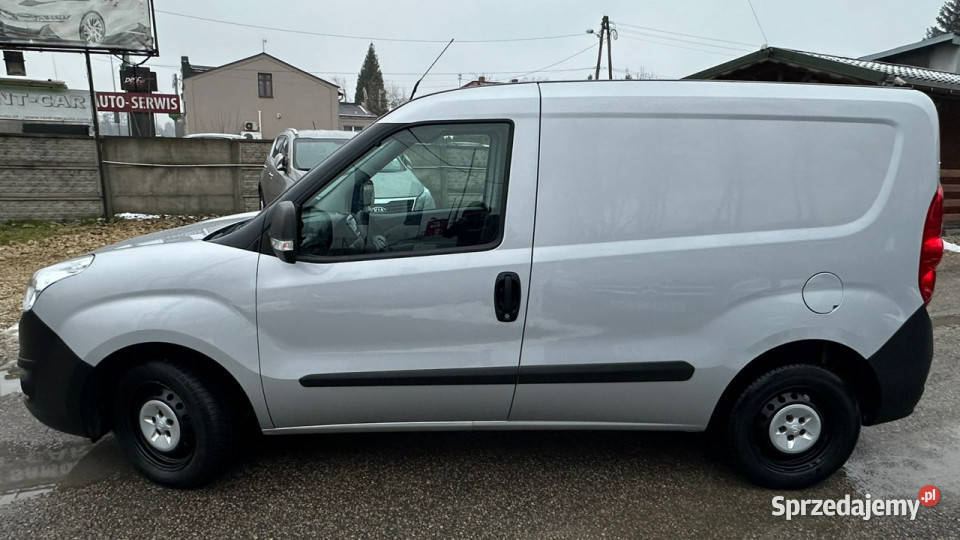 Opel Combo 16