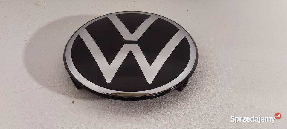 VW TIGUAN II ZNACZEK LOGO POD RADAR 5NA853601M