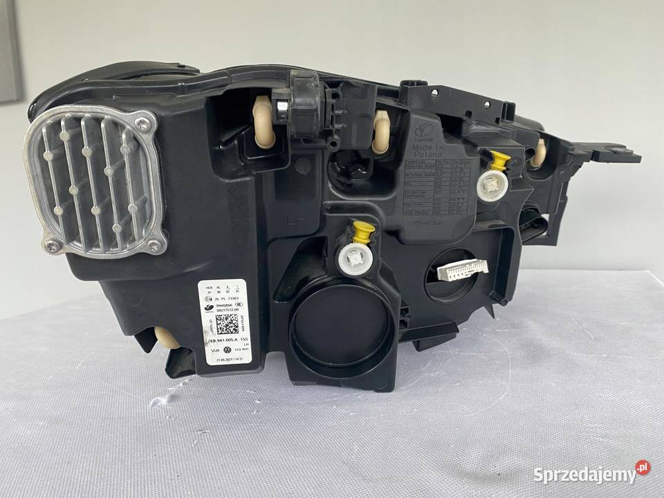 LAMPA LEWA PRZÓD VW ID4 ID4 FULL LED 11B941005A