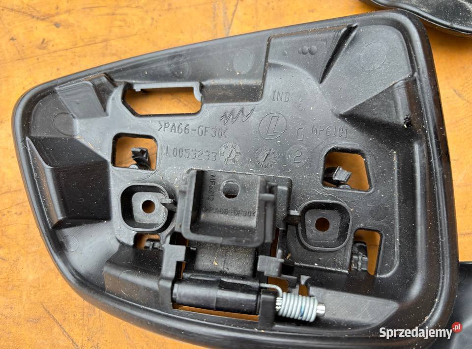 PEUGEOT 207 OSŁONY FOTELA KIEROWCY L0073629