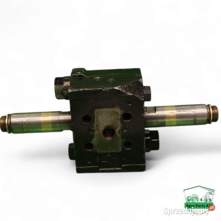 Rewers skrzyni biegów 604258 Manitou MLT MT Ciechanowiec