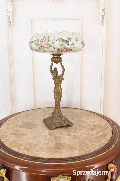 Antyczna Patera Stojąca z Kobietą Porcelana Brąz Kraków