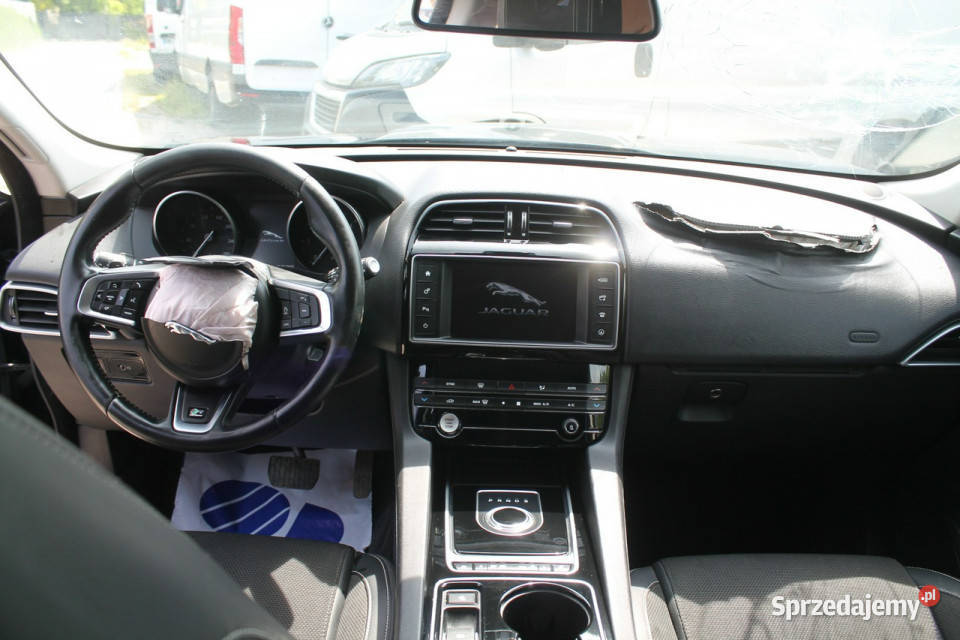Jaguar FPACE wielofunkcyjna kierownica sprzedam