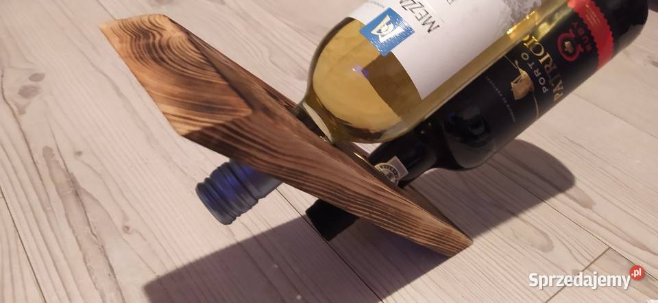 Stojak na wino Września