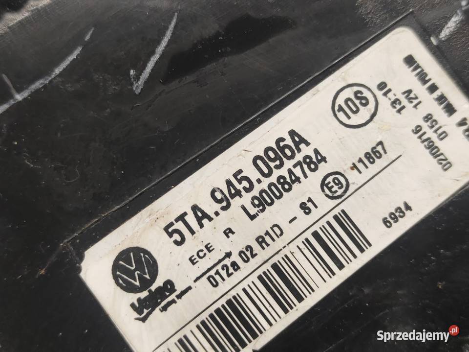 Lampa Tylna Prawa Prawy Tył Vw Touran III 2016 Lampy tylne