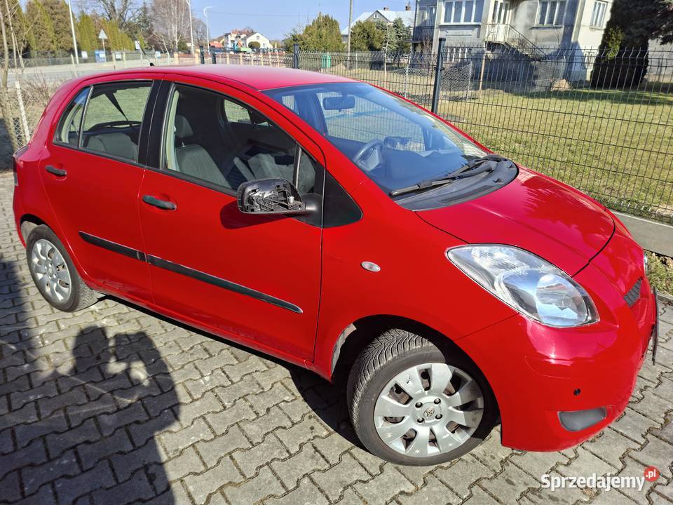Toyota Yaris LIFT 2011R Benzyna 10 Z NIEMIEC 70000km Yaris Iwonicz