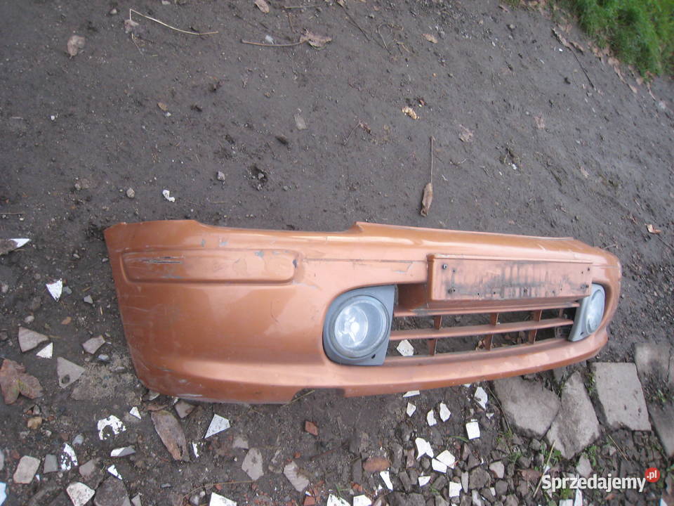 Zderzak przedni przód Nissan Micra K11 lift 98 osobowe Zderzaki