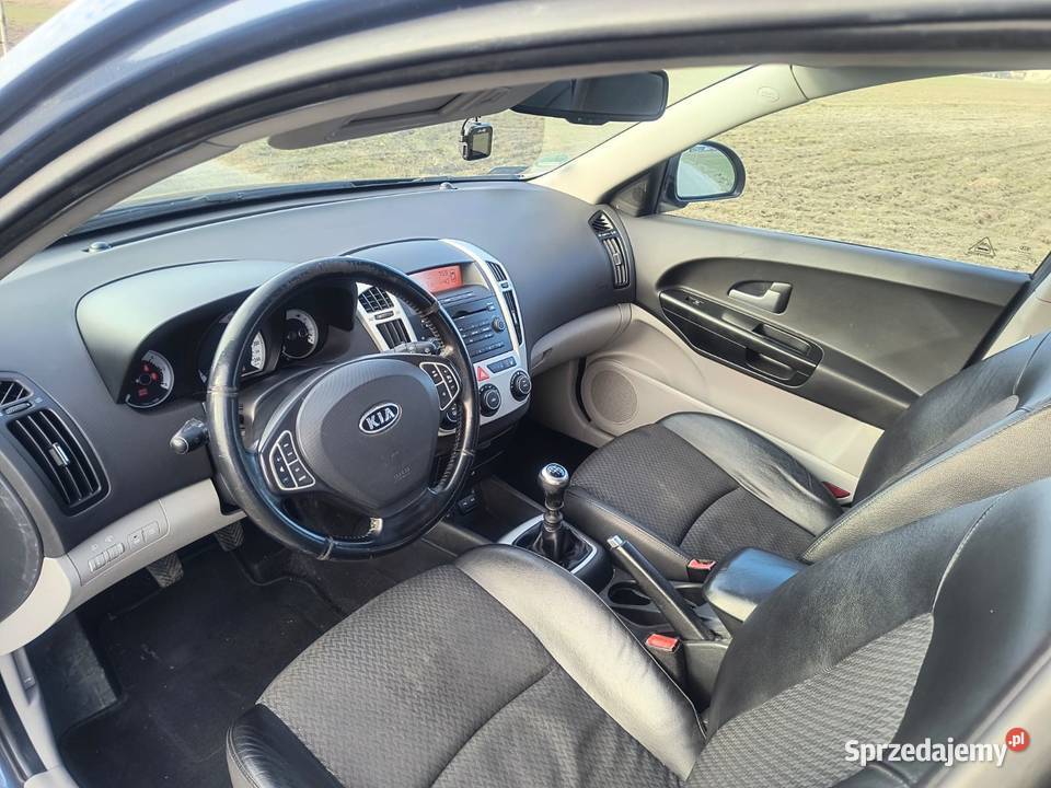 Sprzedam Kia Ceed 20 CRDI hak Ozimek