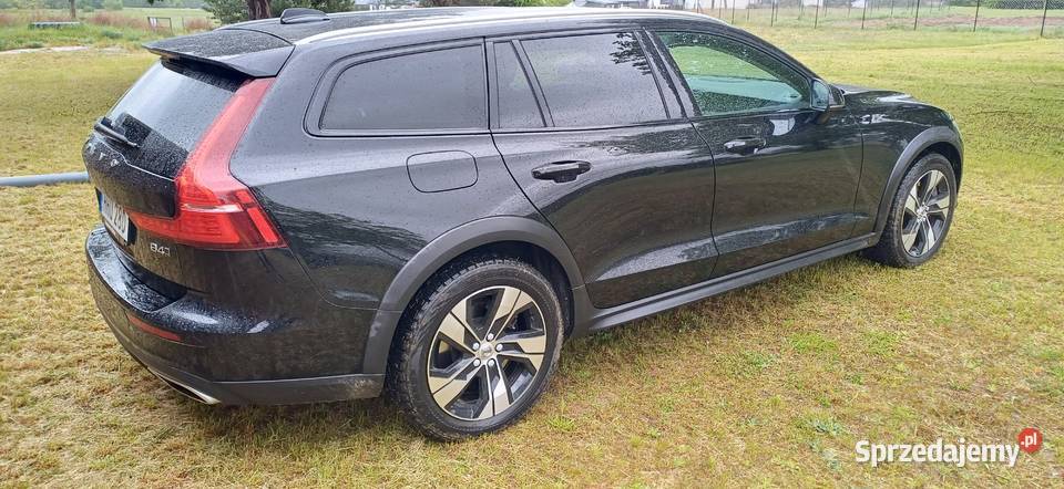 Volvo V60 Cross Country B4 Diesel 197 AWD Pro Lublin