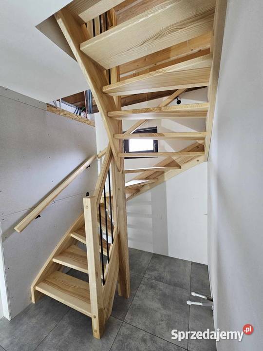 Schody drewniane dywanowe samonośne całe podkarpackie Rzeszów