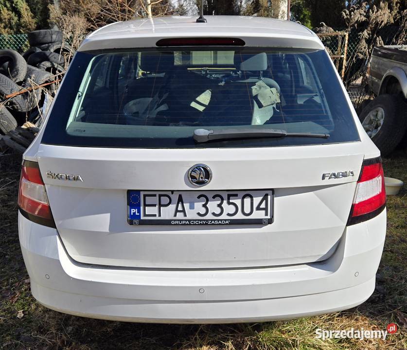 Skoda Fabia III 14 w całości na sprzedaż 5 0 2 6 uszkodzony Pabianice