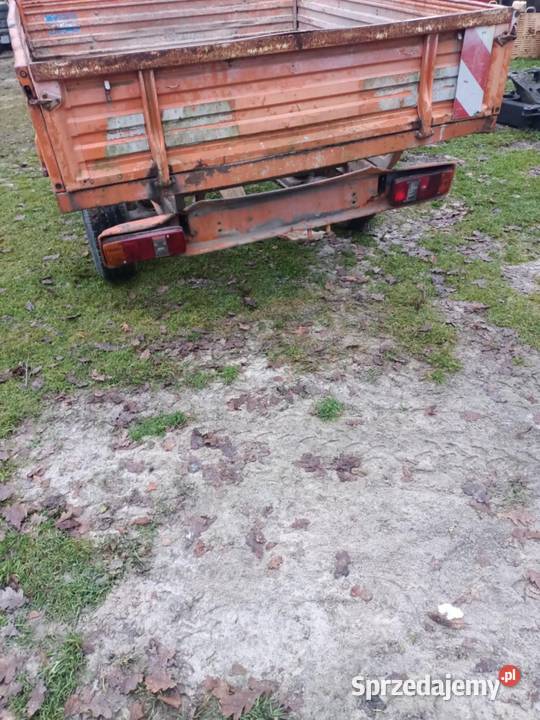 Przyczepa jednoosiowa nieuszkodzony Kamionka sprzedam