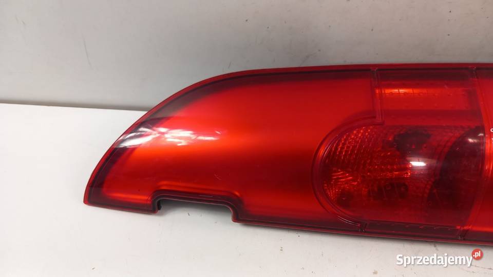 RENAULT KANGOO I LIFT LAMPA TYŁ PRAWA