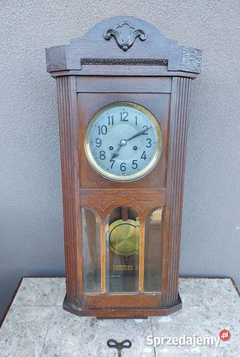 176 Stary zegar ścienny HAU przedwojenny sprawny pomorskie
