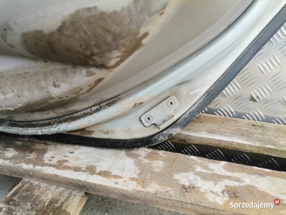 Drzwi Prawy Tył Renault Megane Pogorzelec