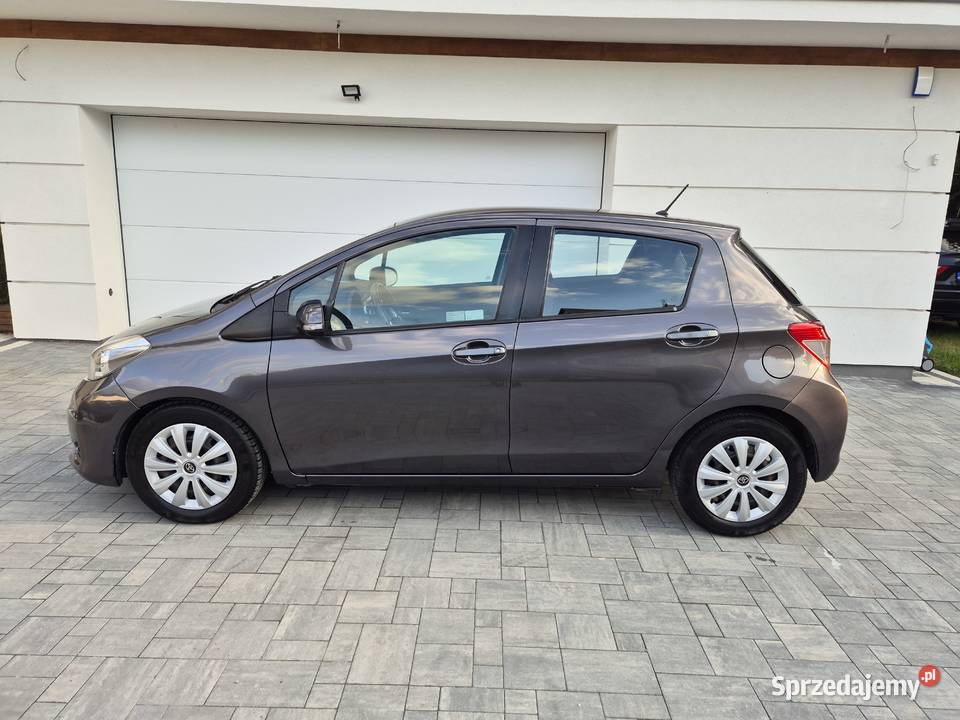 Toyota Yaris Prywatnie Salon Polska Bezwypadk 173000km sprzedam