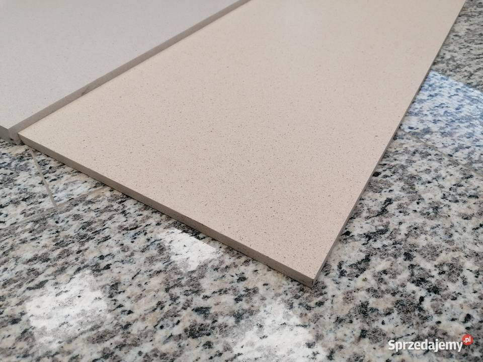 Spiek kwarcowy BEIGE ARENA 60x30x12 półmat Przemyśl