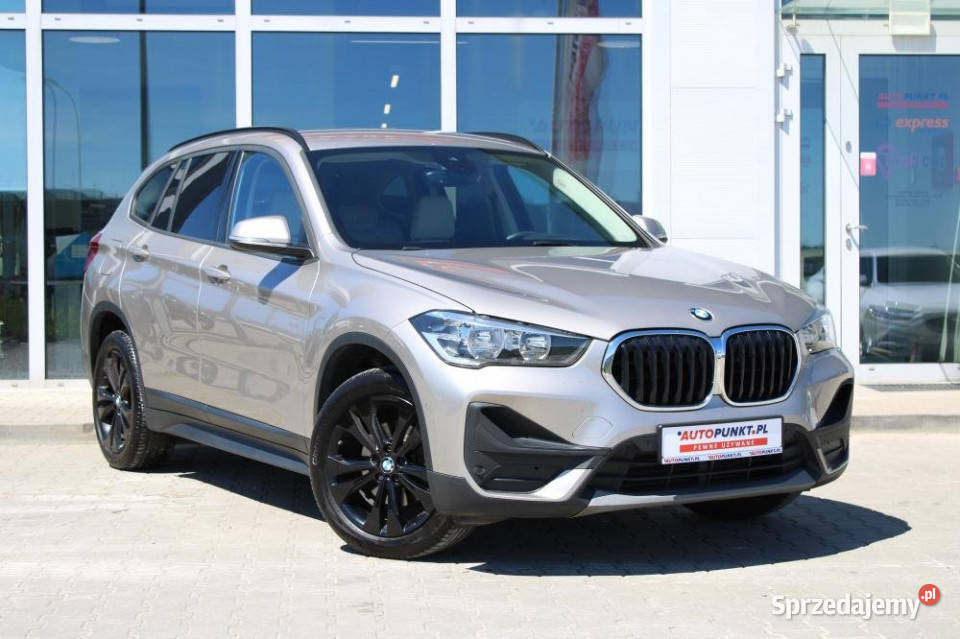 BMW X1 2022r Kamera Hak Tempomat Ele Fotel z Gdańsk