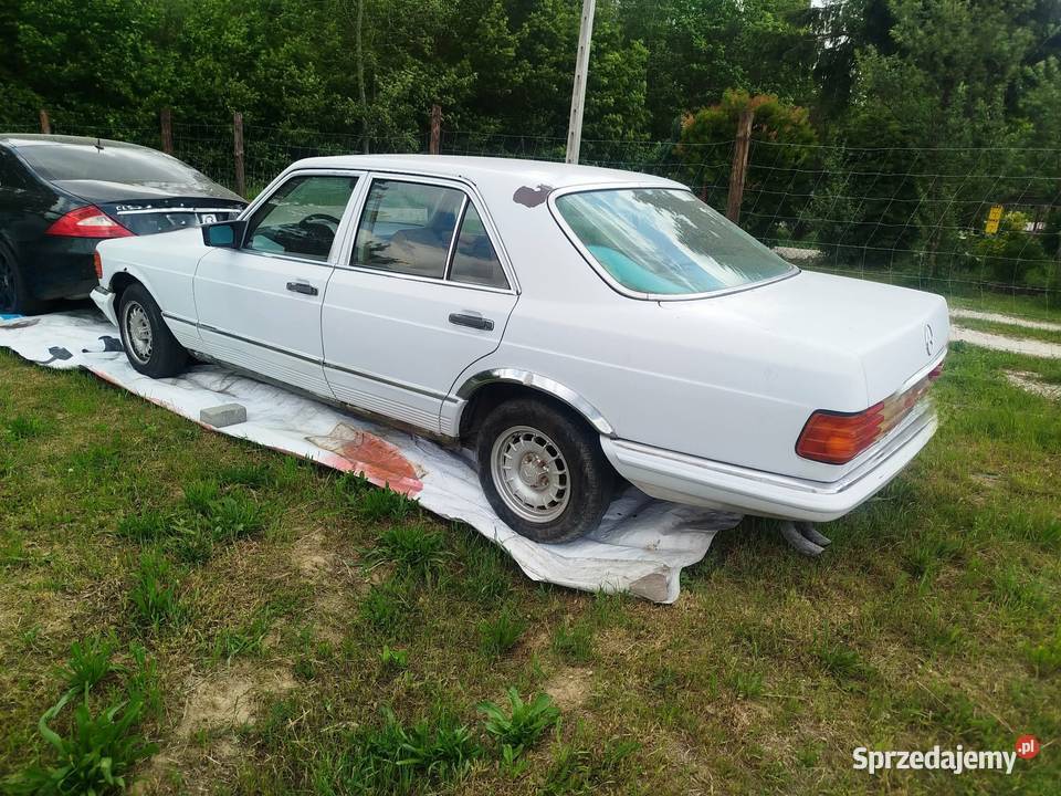 Mercedes w126 1979r 28 185 benzyna manual nieuszkodzony Zabrnie
