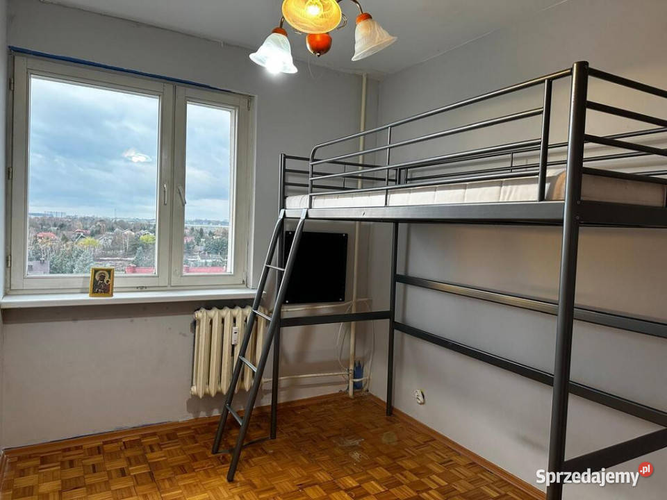 Na sprzedaż mieszkanie 675 m2 do odświeżenia Piotrków Trybunalski